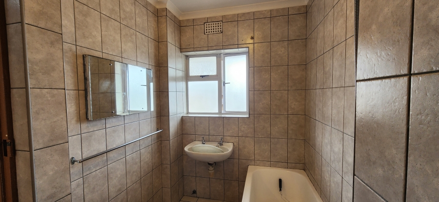 To Let 2 Bedroom Property for Rent in Claremont Western Cape